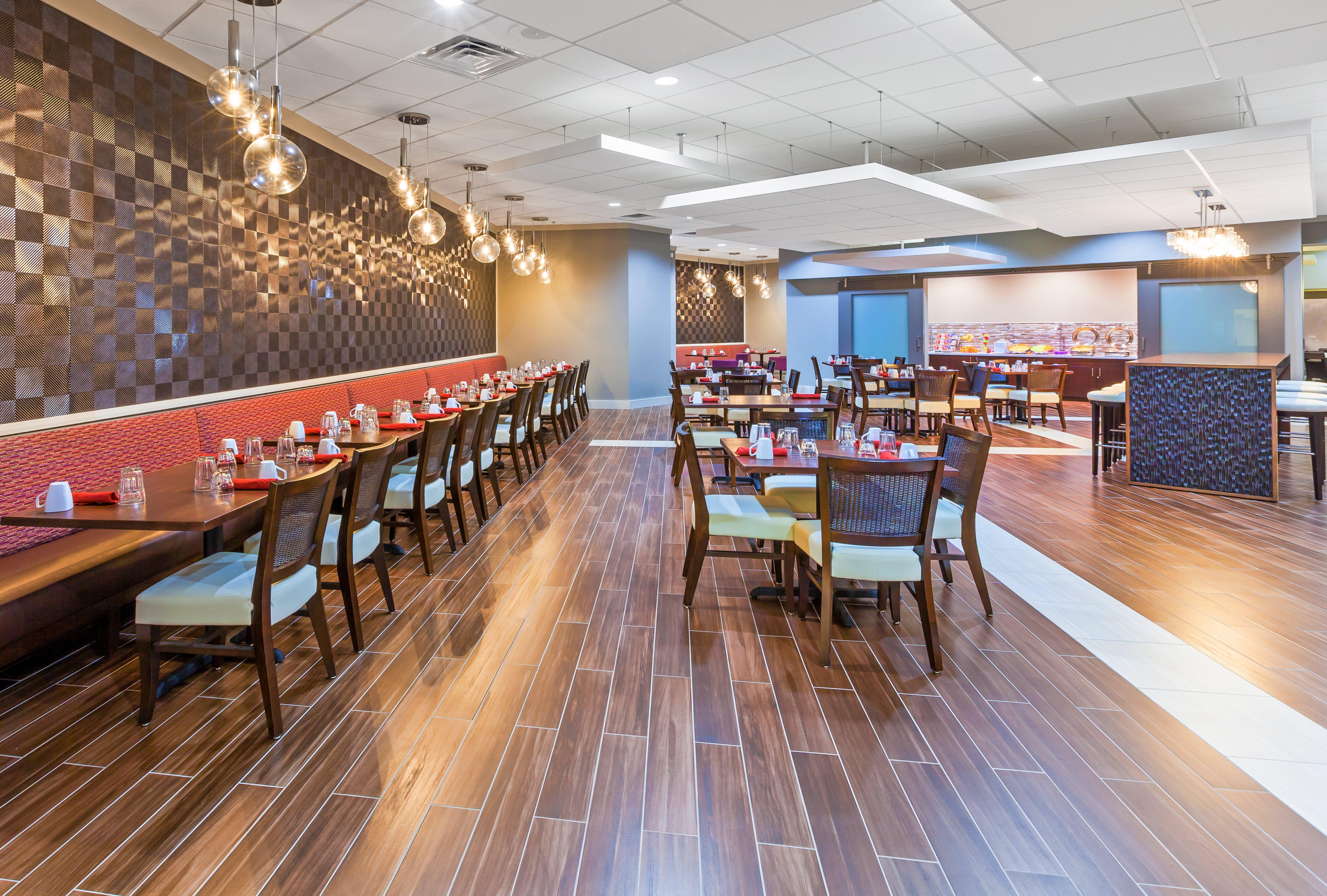 Holiday Inn Tyler - Conference Center By Ihg Bagian luar foto