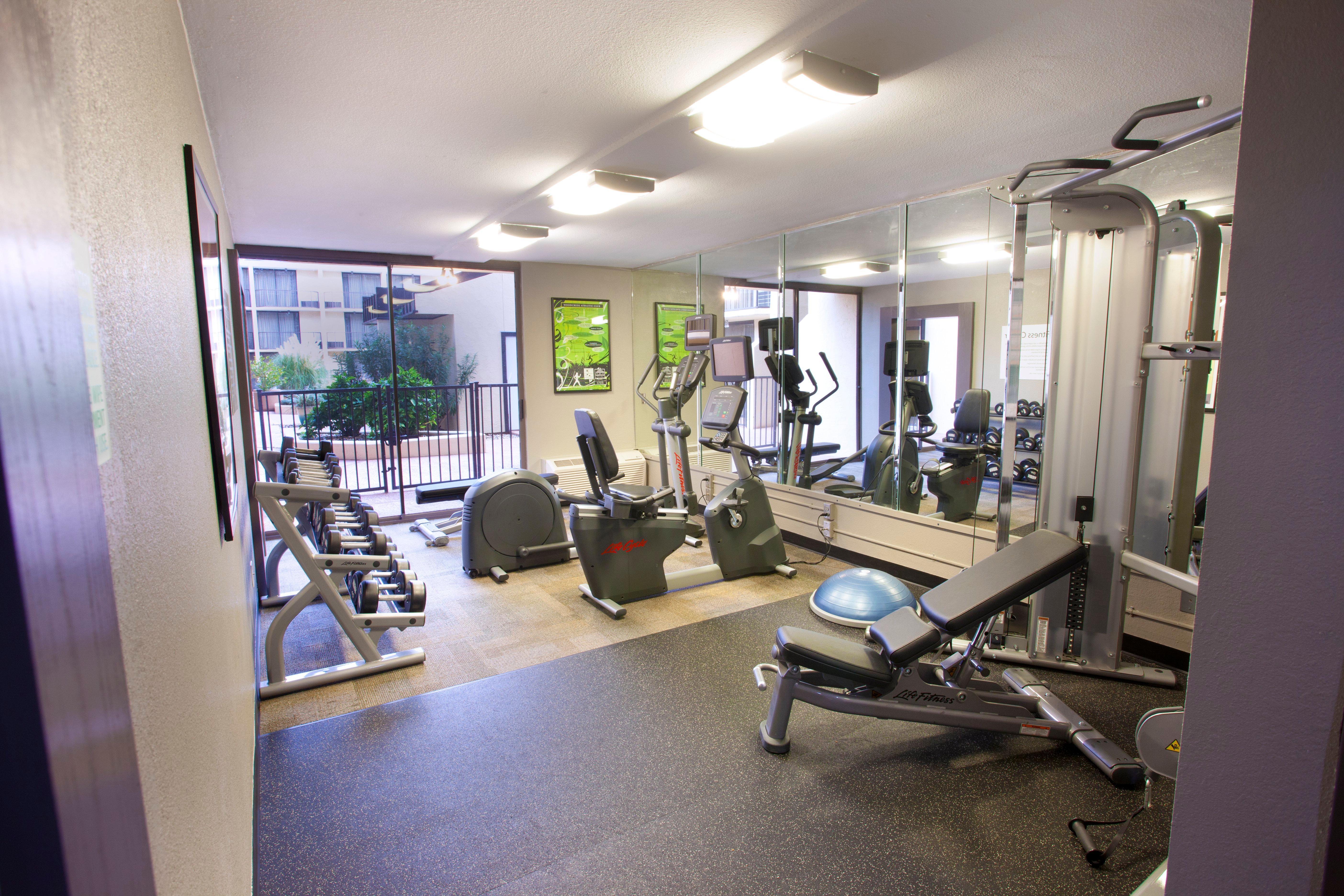 Holiday Inn Tyler - Conference Center By Ihg Bagian luar foto