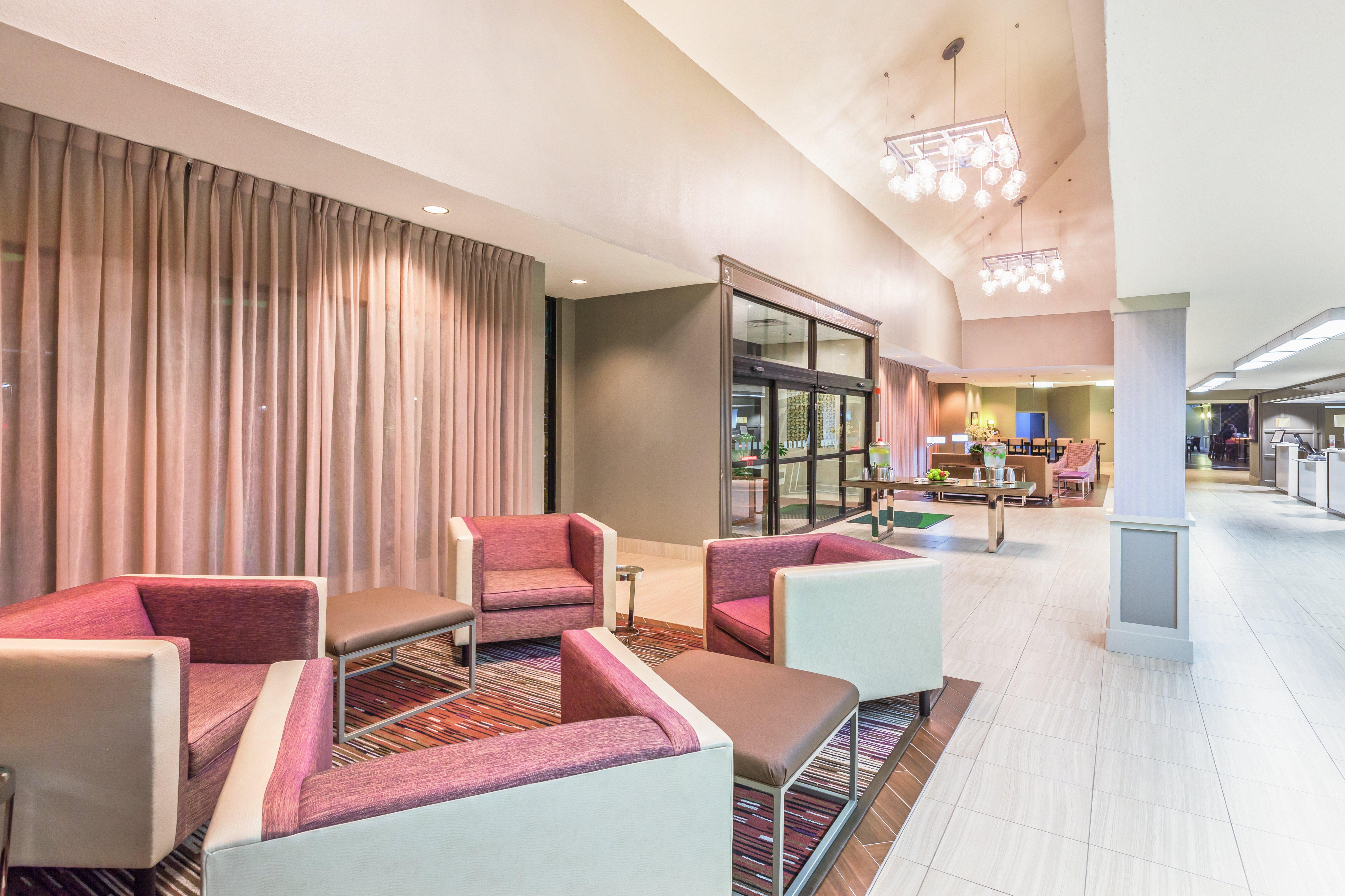Holiday Inn Tyler - Conference Center By Ihg Bagian luar foto
