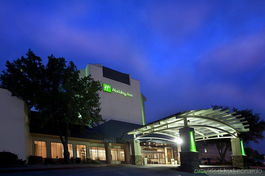 Holiday Inn Tyler - Conference Center By Ihg Bagian luar foto