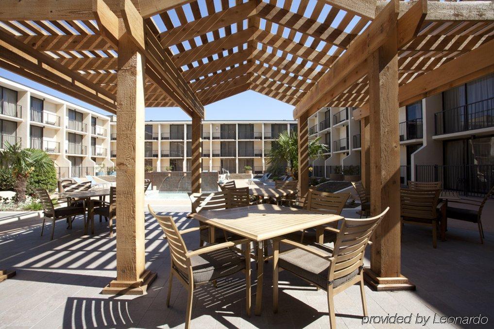 Holiday Inn Tyler - Conference Center By Ihg Bagian luar foto