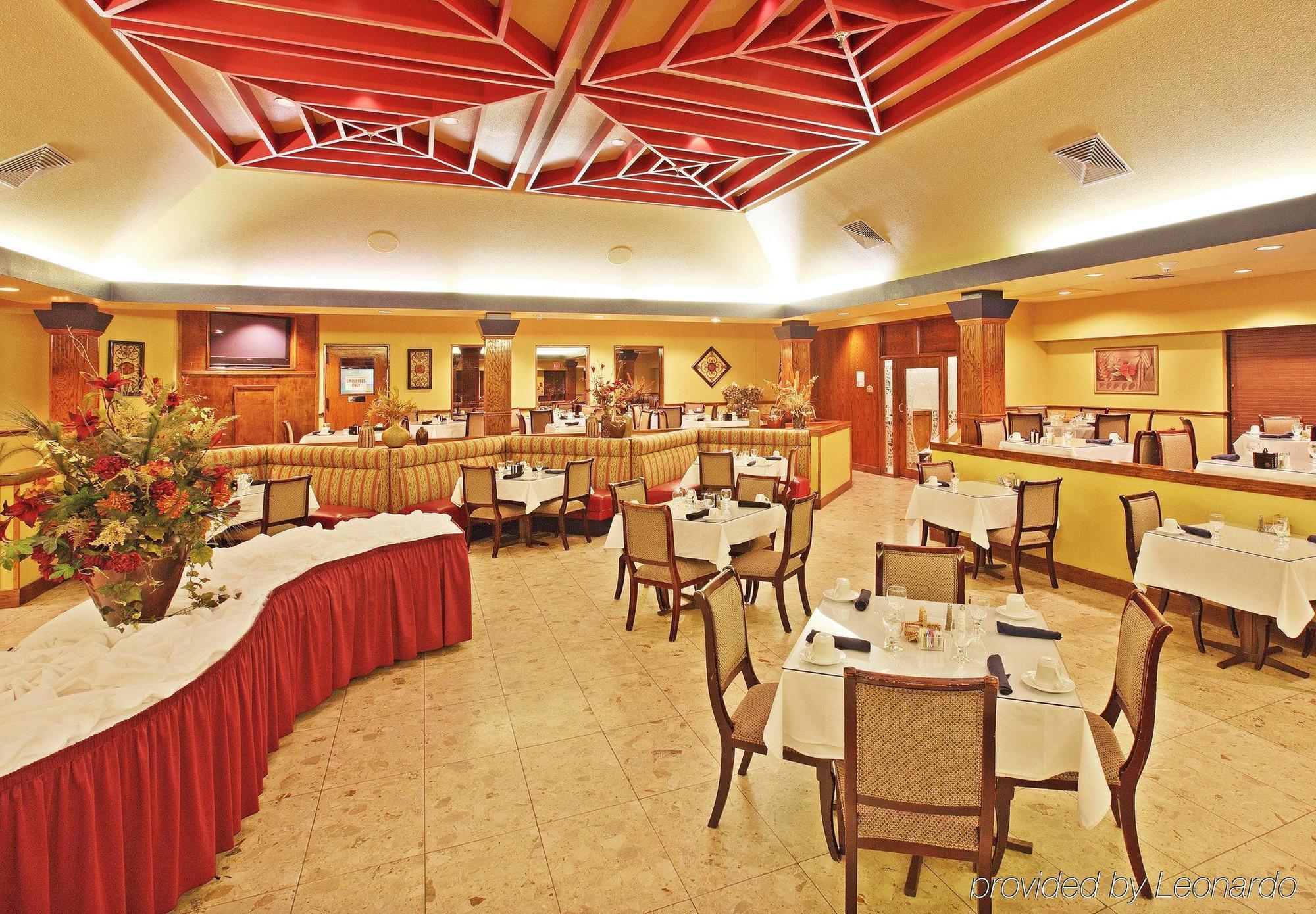 Holiday Inn Tyler - Conference Center By Ihg Bagian luar foto